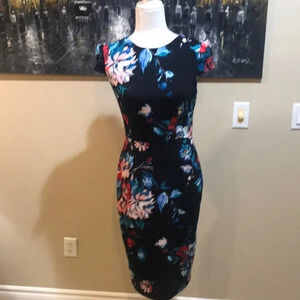 BETSEY JOHNSON Cap Sleeve Midi Floral Print Black Dress-Size 2